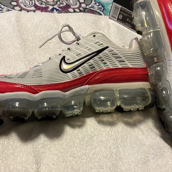 MEN’S NIKE VAPORMAX SIZE 8 - Picture 2 of 7